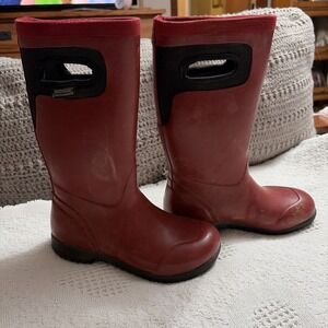 Bogs Kids US size‎ 1 Pull Up Rain Boots In Red. Winter, Rain Or Snow.